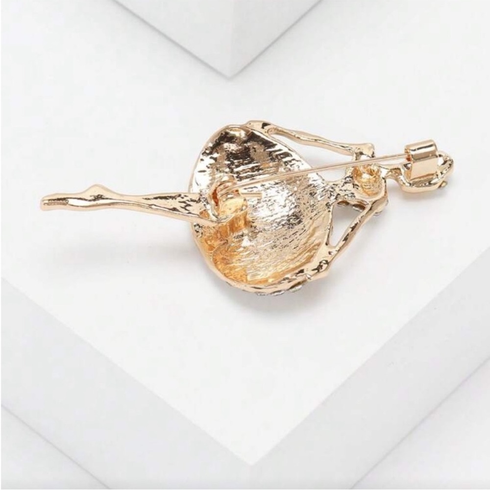 Aurora Ballet Pave Crystal
Couture Brooch - Picture 4 of 5